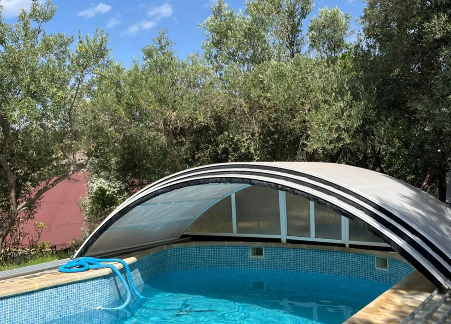 Cortijo Alhijra Big Yourte Lanjarón خيمة فخمة